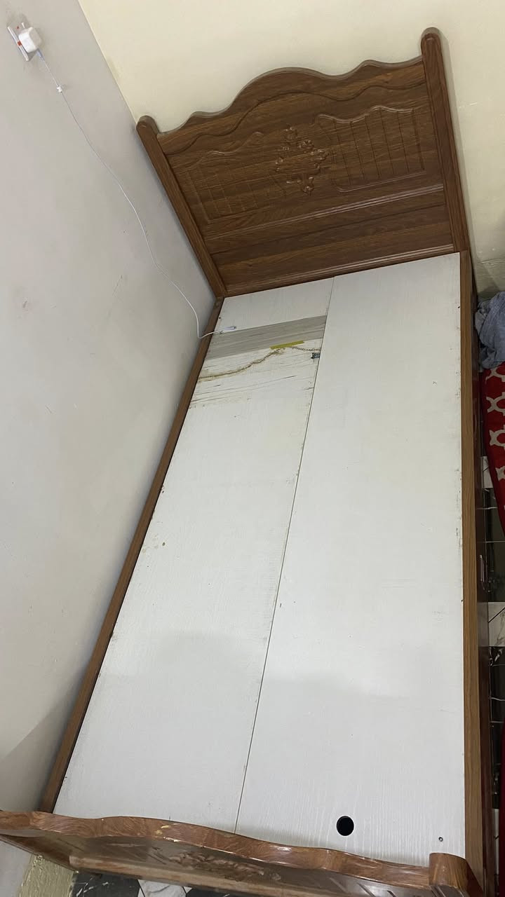 للبيع / جرباية نفر - كنتور بابين


**إذا كنت صاحب هذا الإعلان وتريد حذفه لأي سبب، رجاءا أرسل رسالة إلى الدعم الفني**