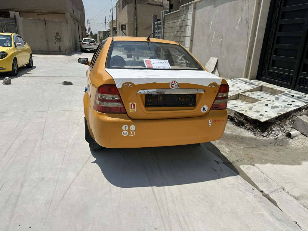 سيكي 2012رقم بغداد انكليزي سيارة جاهزة محرك كير طخم  تايرات وايرمنية كله جاهزة هيئة تاخذها صفر تحويل مباشر من الشرعي والوكيل بالموصل مراوس بتوماتيك خصوصي تكسي يرهم كلايزر نظيف يرهم ***********
***********
موصل قادسية الثانية موصل, نينوى
