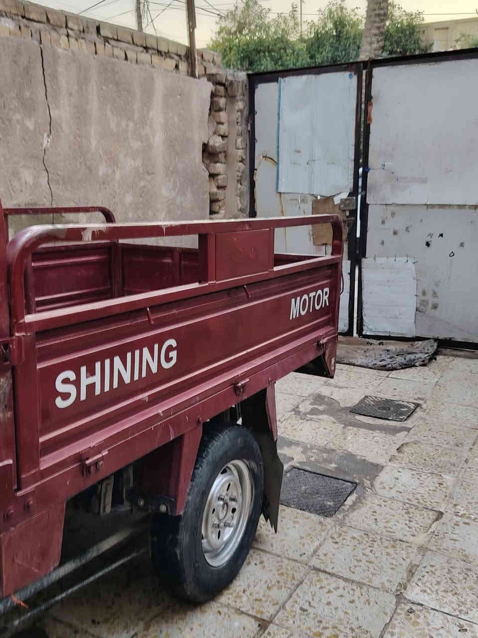 السلام عليكم ستوت 2015 تخم تايرات جديد كهربائيه كله شغاله محرك 2024 العنوان النجف  السعر 1200 وبيه مجال قليل ***********
