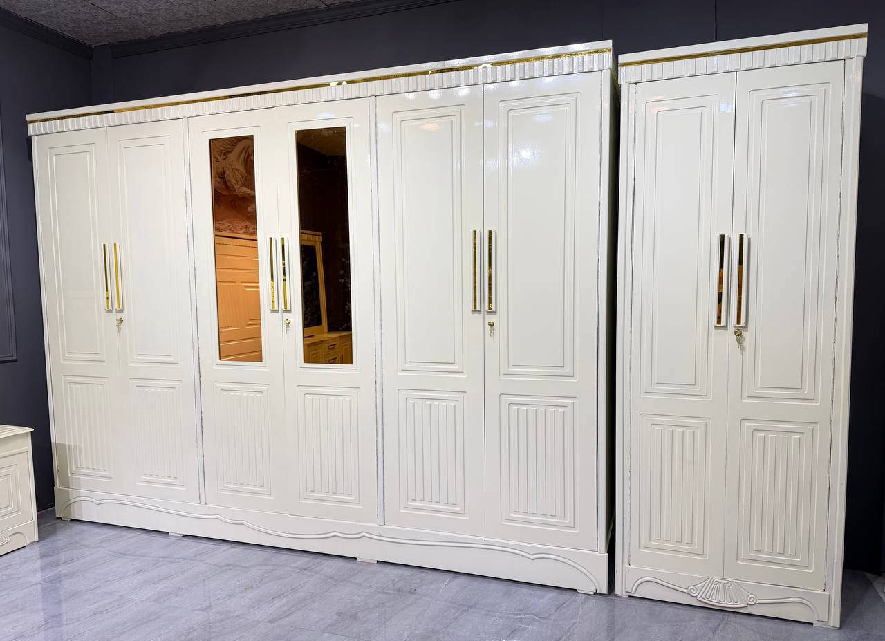 السعر // 950
🔅تفاصيل الغرفة المرمري  ....

 خارج ٤ملم ام دي اف 🔺
وداخل صاج ٣ملم 
صبغ حراري  درجة اولى 

عدد القطع  ٧ قطع 😍
🔺1 //جرباية  قياس  ١٦٠ × ٢٠٠ 
🔺//ميز جانبي ايسر قياس ٥٠
🔺2// وميز  جانبي  قياس ٥٠
🔺3// زاوية ارتفاع مترين عرض ٨٠
🔺4// وميز بلازمه  
🔺5//وميز مراية ارتفاع مترين عرض ١٢٠
🔺6// وكنتور ٦ باب  ارتفاع مترين و١٥ طول ٣ متر و١٥

القطعه الثامنة حسب الطلب شازلون
سعرها ٥٠ الف ❤️

(توصيل مجاني مركز بغداد )
التوصيل يشمل الشد مجاني 🔥
(اطراف ٥٠)
باقي المحافضات حسب البعد
شازلون سعرها ٥٠ الف
شازلون مخزن ٧٥ الف


**إذا كنت صاحب هذا الإعلان وتريد حذفه لأي سبب، رجاءا أرسل رسالة إلى الدعم الفني**