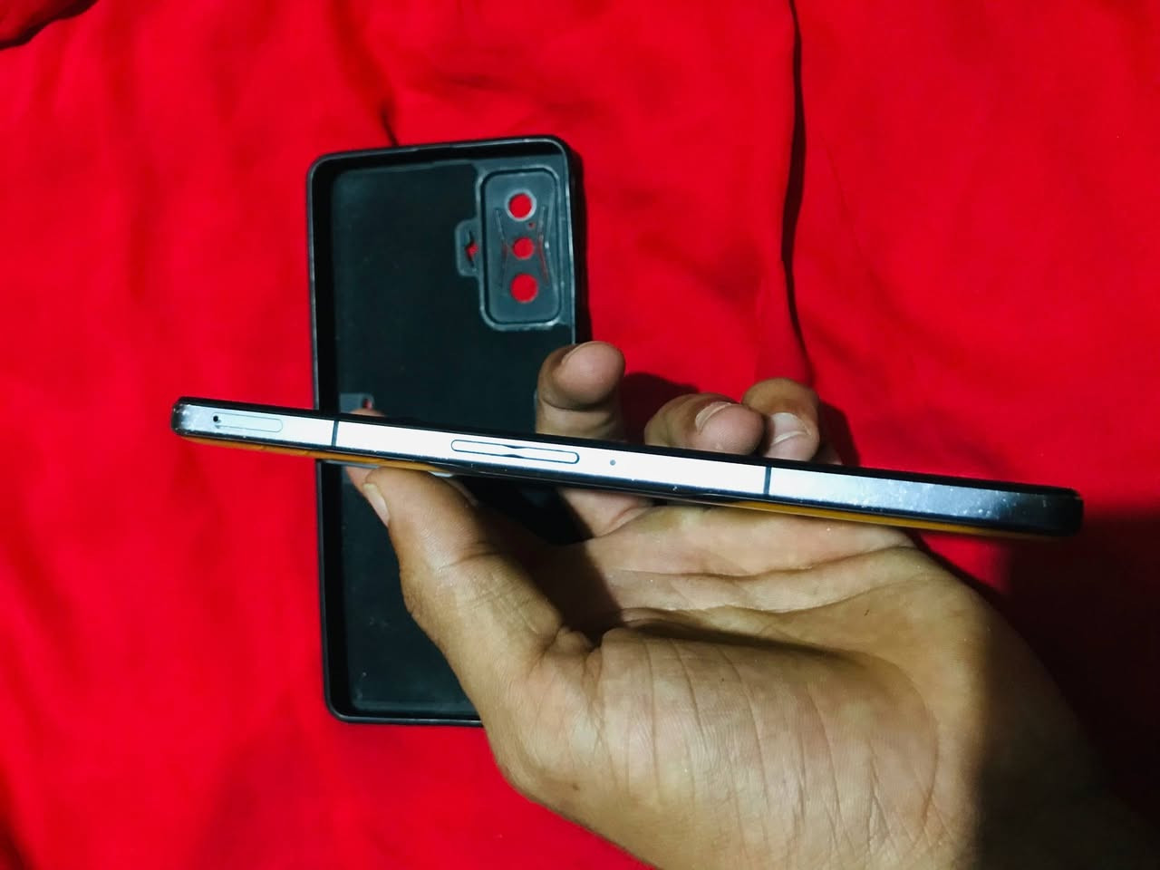 سلام عليكم
جهاز Poco F4 GT 
بطارية 4700 
يدعم شحن 120W
بي فقط كسر بالظهر موضح كدامك 
جهاز Gaming 
بي شفتات العاب مثل ما موضح بالصورة
الجهاز للمراوس شعندك نزل 
مكاني بابل المشروع


**إذا كنت صاحب هذا الإعلان وتريد حذفه لأي سبب، رجاءا أرسل رسالة إلى الدعم الفني**