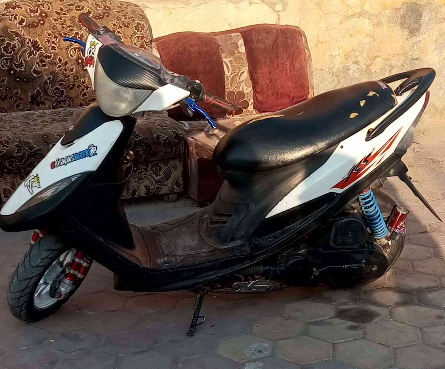 سلام عليكم دراجه ماكس عدله 
نگره هندر 
السعر 300 الف قفل


**إذا كنت صاحب هذا الإعلان وتريد حذفه لأي سبب، رجاءا أرسل رسالة إلى الدعم الفني**