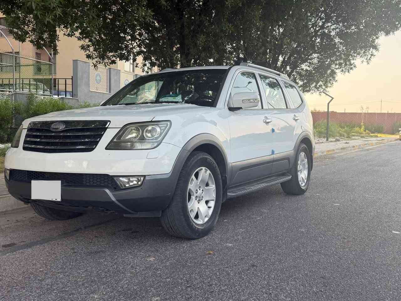 2014 Kia ​​Mohav
السياره جديده لوك ماشيه37 الف كيلو 
السياره مكفوله من الصبغ ومن كلشي 
السياره فول 1/1
داخل صاج ملكي 
7 راكب 
3 قطع تبريد 
محرك 3800 بشرط شركه 
داخل بيجي وبشرط داخل زيرو 
حساس خلقي 
فتحه سلايت 
ويل 17 خمسه ويل كب 
مكان السياره بغداد 
للستفسار 7805196180


**إذا كنت صاحب هذا الإعلان وتريد حذفه لأي سبب، رجاءا أرسل رسالة إلى الدعم الفني**