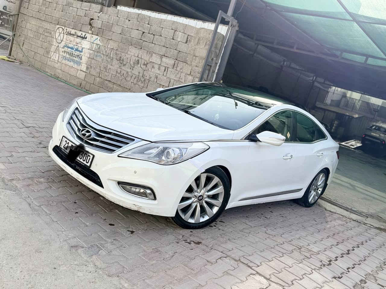 هونداي ازيرا 2013 خليجي ابيض بيع او مراوس حسب قناعة
ماشية 200 الف وقابل للزيادة

رقم سليمانية مميز تحويل مباشر

محرك 6 المرغوب ما مفتوح شرط 

بيها  باب خلف صدر صبغ وربع جملغ مكفول دواخل يرباك وكلشي عل فحص

سياره فول و1 على 1 vip  تبريد وتدفئة بالكشنات 

بصمه ابواب بصمه تشغيل بصمه بالصندوق 

بنوراما 

حساسات امامي خلفي 

لايتات زنون 

برده خلفيه كهرباء

برده على ابواب الخلف 

المرايه الداخليه تعتيم 

اناره بالدشبول 

اشاره ترحيب عند الاقتراب من السياره 

اشاير بالمري 

مانع انزلاق 

الاناره الداخليه لد 

الكشنات الاماميه تحكم كهربائي 

مراية قلاب

الجامات الاماميه اوتو 

تحكم كامل بالستيرن 

مثبت سرعه

ارضيه مغلفه  

قطعتين تبريد

صدر وحدادية جديد

منظومة تبريد جديدة

تخم تاير حديد هانكوك

مكان السياره بغداد

وللاتصال ***********
