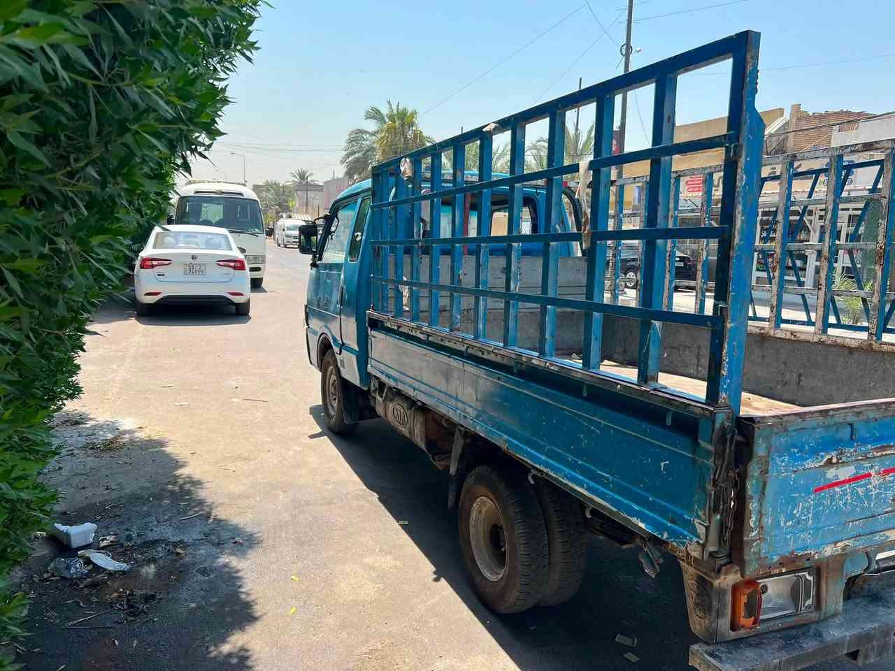 سلام عليكم كيا بنكو موديل 95رقم بغداد سيارة جاهزة مكينة وكير خير من الله تخم تاير للبيع السعر 37وبيهةًمجال المكان بغداد ***********
