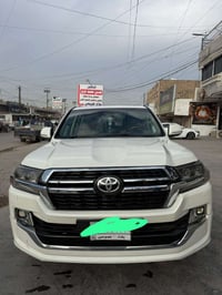 لاندكروز • ٢٠٠٨ • بدون حادث