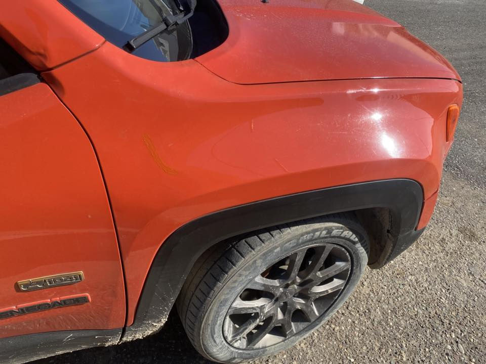 سياره جيب ريجنيد للبيع 
موديل ٢٠١٦
قطع  اثنين بنيد وجاملغ بدون ارباك 
رقم اربيل 
السعر ١٢٠$ بيها مجال 
***********
