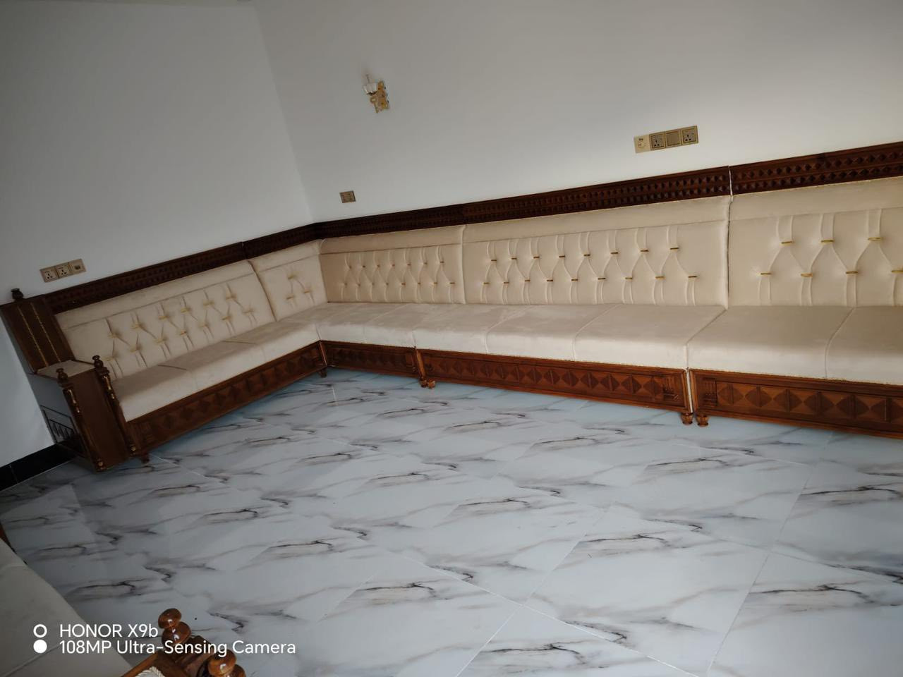 عمل اجمل تفصال دواوين وتخومه باجود انواع الخشب والاسفنج  والاقماش مع ضمان 10سنوات. نقد وقسط عنوان المعمل بعقوبه


**إذا كنت صاحب هذا الإعلان وتريد حذفه لأي سبب، رجاءا أرسل رسالة إلى الدعم الفني**