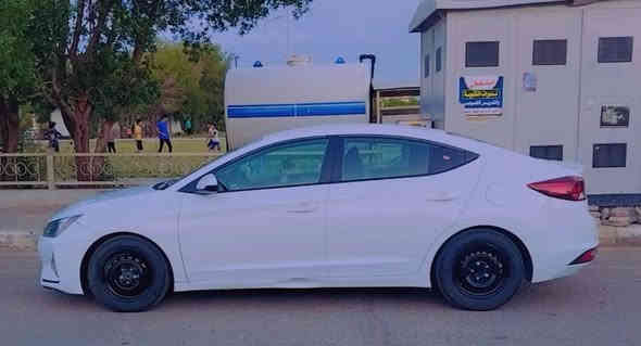 النترا ٢٠١٩ وارد أمريكي صبغ جاملغ و بنيد بدون دواخل رقم بغداد
السعر ١٣٥ 
***********
*********** واتساب
