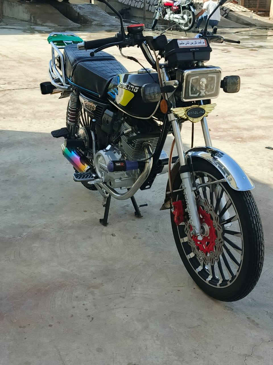 سلام عليكم درجه. سيفان. البيع  موديل. / 25 /
شكل جديد. دشبول كترواني   /مكينه. 200 /

       . /وراق كامله  /

      &  سعر.  👈 775👉  وبي مجال حك جية &

                👁️‍🗨️شراي تصال وتدل . من  عيوني👁️‍🗨️

وهذه رقم صحبهة.(***********)  اني مكالف با النشر

/مكاني  ديالى /  خاص ما جوب رجان  / ☠️   سيوفي ☠️
