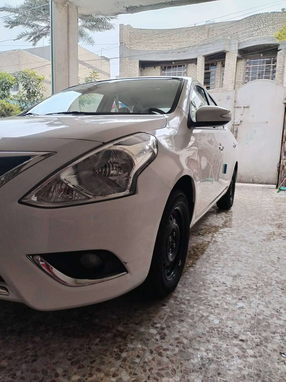 السلام عليكم نيسان سني ٢٠٢٤ ام الضمان اخت الزيرو ماشيه ٢٨ كفاله عامه على وضع الشركه برغي مامفتوح بيها على ادينا من الشركه رقم  أربيل الدولي السعر ١٢٥ مكاني بغداد الجديده الأمين رقمي ***********
