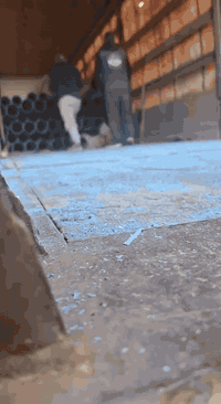 تريد تغليف للآبار تسوك من عندنا 
وبأسعار مناسبة التغليف أهم شي هو صمام أمان الابيار واضبط التغليف حفاظا على الآبار 

يوجد لدينا بوري تغليف آبار إيراني
٩ انج ٦٠كيلو
 ٨انج وزنه ٤٥ كيلو 
٨انج وزنه ٣٥ كيلو
قضاء الحويجة ناحية العباسي 
  في قرية عرصه الشارع العام
 قرب مستوصف عرصه للأستفسار
***********
حسين 
***********
حمدون
