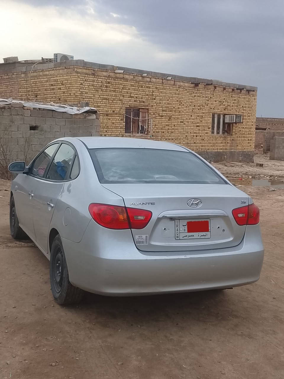 مكاني #العماره
النترا موديل2010محرك وكير كفاله
كصه جنطه متومه ارقام وسنويه بصره 
تبريد تدففه كارتون حدايده 100/100
تخم تاير جدد سياره جاهزه على اخر حبايه لا تكلي شبيها 
..
مكاني ميسان #السعر 44وبيها مجال قليل 
اتصل وبيك خير وتدلل ***********
