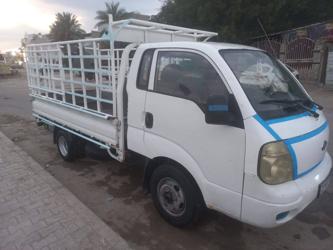 السلام عليكم 
كيا فحل ٢٠٠٩ السياره جاهزه حلوه 
رقم بغداد 
سنويه ورقم الجديد 
كير محرك خير وبركه
محجر بوري 
تانكي ١٢٠ 
باتري جديد 
تايرات نضيفه
سعر ١٠٨ 
***********
