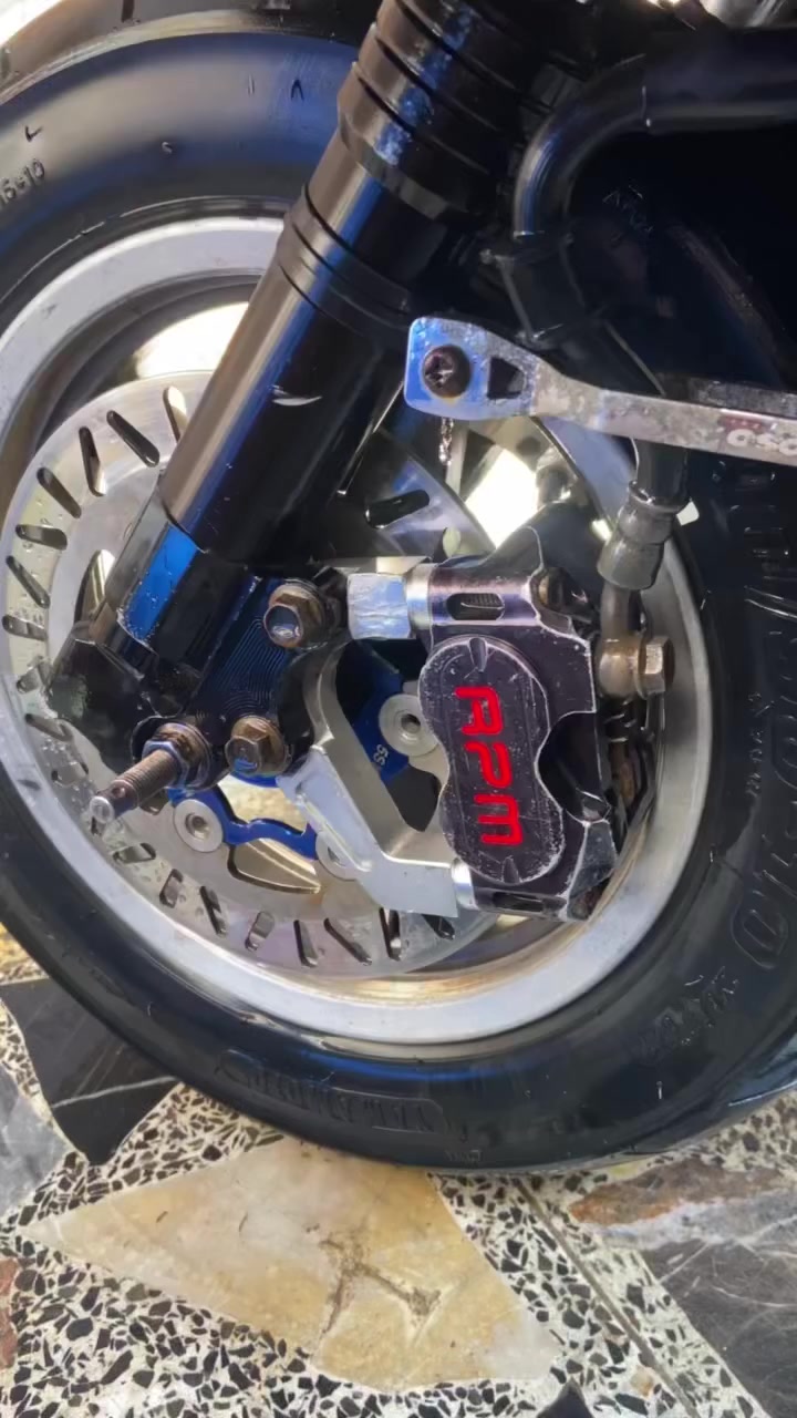 سلام عليكم
دراجا ماكس عدلة لون احمر 

بيهة تزويد خارجي 

ويل نجمة فج برمبو تايرات جلاتين جدد

صدر رياضي قبق فلاوين يدات رياضية قبق عنبار رياضي

داجة رمبة برغي مال كابريتر مامفتوح بيهة

السعر خاص متواجد مكاني مدينة الصدر


**إذا كنت صاحب هذا الإعلان وتريد حذفه لأي سبب، رجاءا أرسل رسالة إلى الدعم الفني**