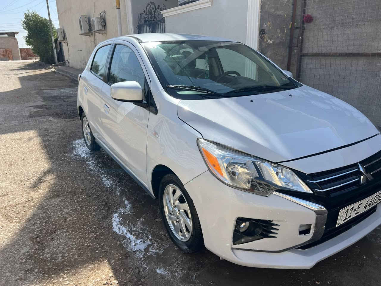 السلام عليكم 
مسيو بوشي معراج 2023
رقم بغداد 
ضربتهة بنيد. ومصبوغ مثل ماموضح بصورة 
السعر 85 
غير متواجد على الفيس. فقط على رقم 
***********
