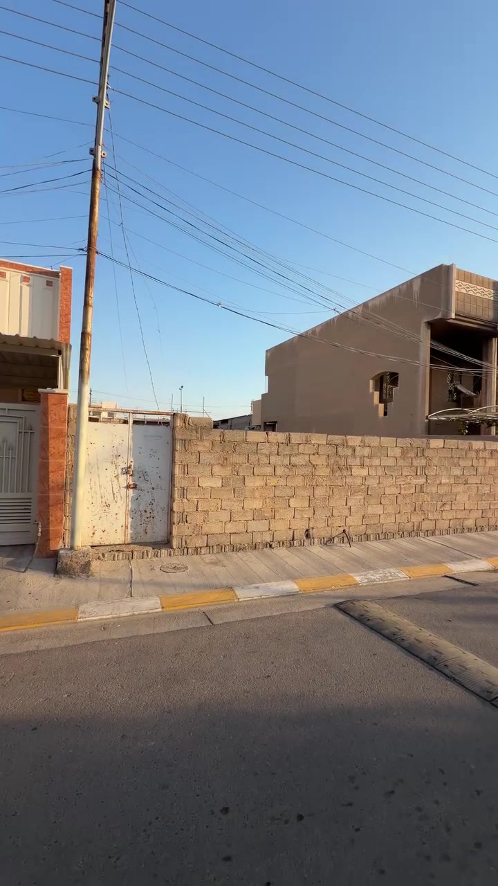 🏚قطعة ارض للبيع 

🔹العنوان: الفلوجة حي الوحدة (بين سايدين حي الوحدة و دائرة الجنسية القديمة )
📍طابو صرف سند بإسم شخص واحد
📍 شارع: 10م
📍المساحة: 312 م٢  : 

⚠️ مكتب الوسام للعقار -مقابل مطعم حجي حسين  
 الاتصال

‏‭ ‭***********‬  ‭
ابو بكر
 @ @
