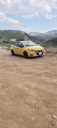نيسان فيرسا للبيع موديل ٢٠٢٢ وارد امريكي صور حادث بلمنشور ماشيه ٦١ الف...