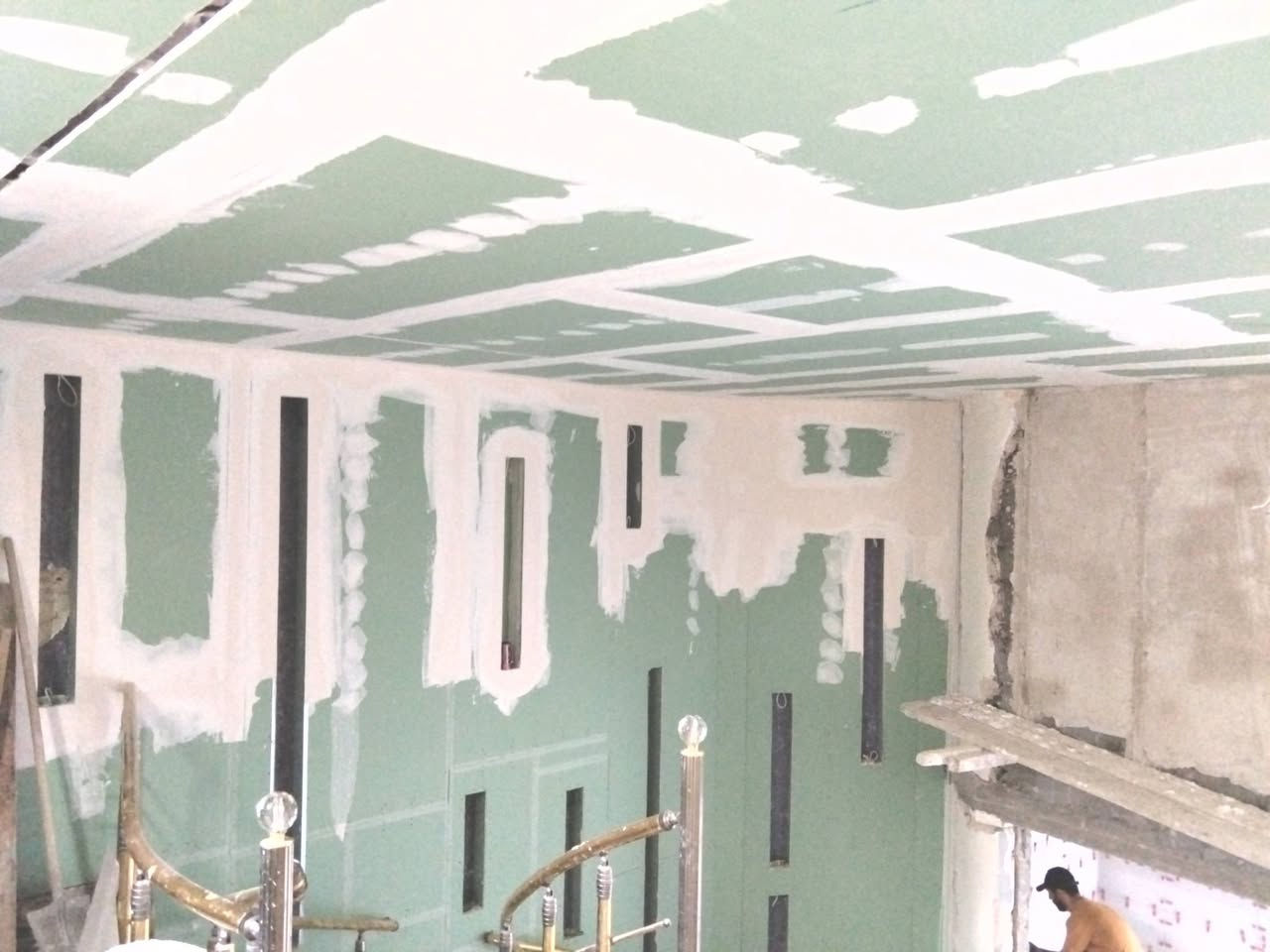 خلفات جبس بورد ديكورات صبغ سحبات العنوان بغداد الرقم ***********
