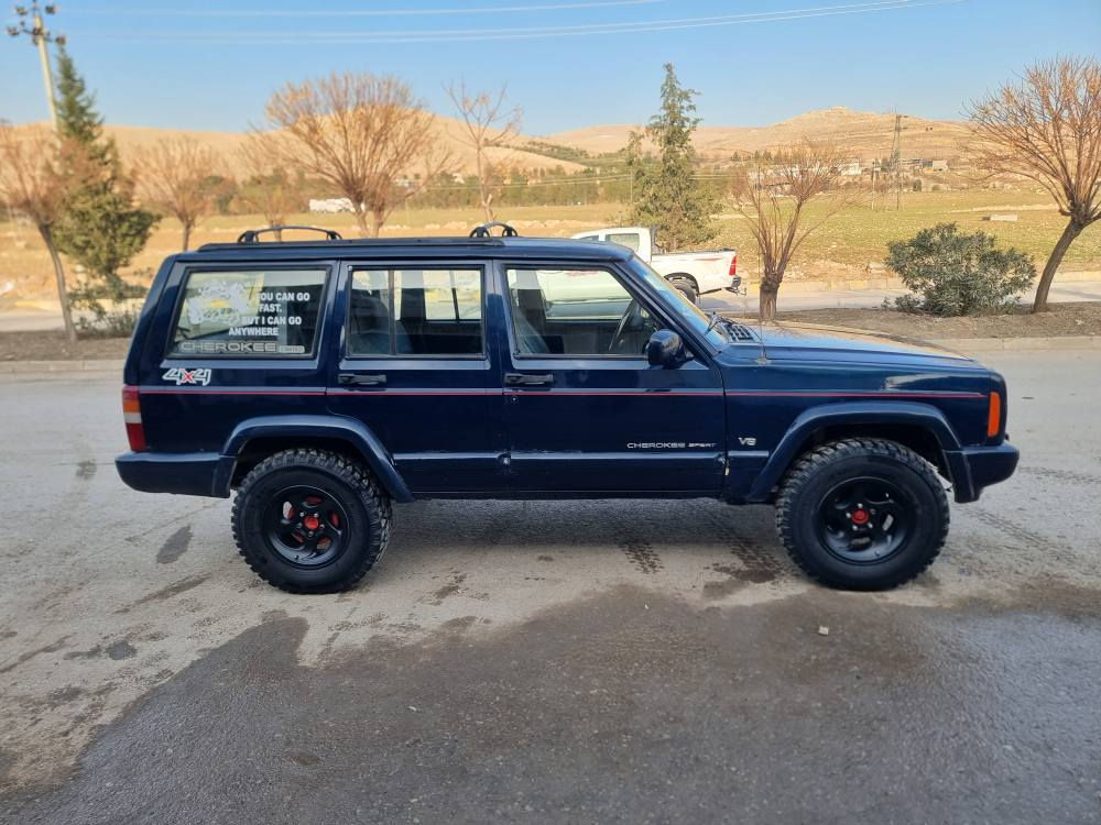 جیب مۆدیل 2001  سعر60
گێڕومکینەو اکسل دەبل اکسل کارەبای هەمویبەسەرت مەکینەی اوروپی تازە بەستومە 
کاملبۆیاخە سەقفی اوەی دیریم
 کردووە مەعجونە 
تەبرید ساردو گەرم بەشەرت سەنەویتازەیە وەکالەت بەناوی خۆمەوەیە تایەی تازەیەی 
سعری 60$ناونیشان بازیان
***********
*********** السليمانية, العراق
