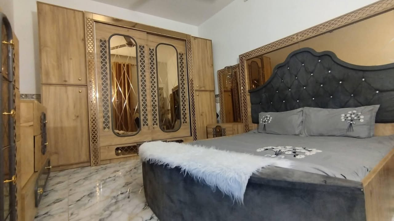 ‏‪، غرفه تركيه للبيع السعر 650 وبيها مجال سهله للبيع على رقم التليفون ‏‪0773 429 1765
