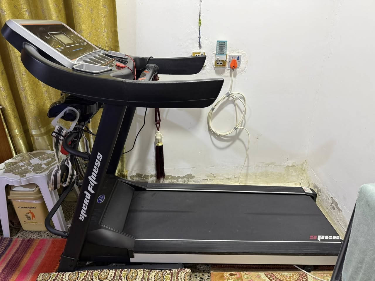 جهاز جري للبيع الجهاز نضيف كلش نضافته 99‎%‎ مشتغل ساعات يتحمل وزن (150)كيلو اخو الجديد وكله شغال وياه دنبلاصات مابي اي عطل ولا نقص السعر 500 وبي مجال العنوان سامراء


**إذا كنت صاحب هذا الإعلان وتريد حذفه لأي سبب، رجاءا أرسل رسالة إلى الدعم الفني**