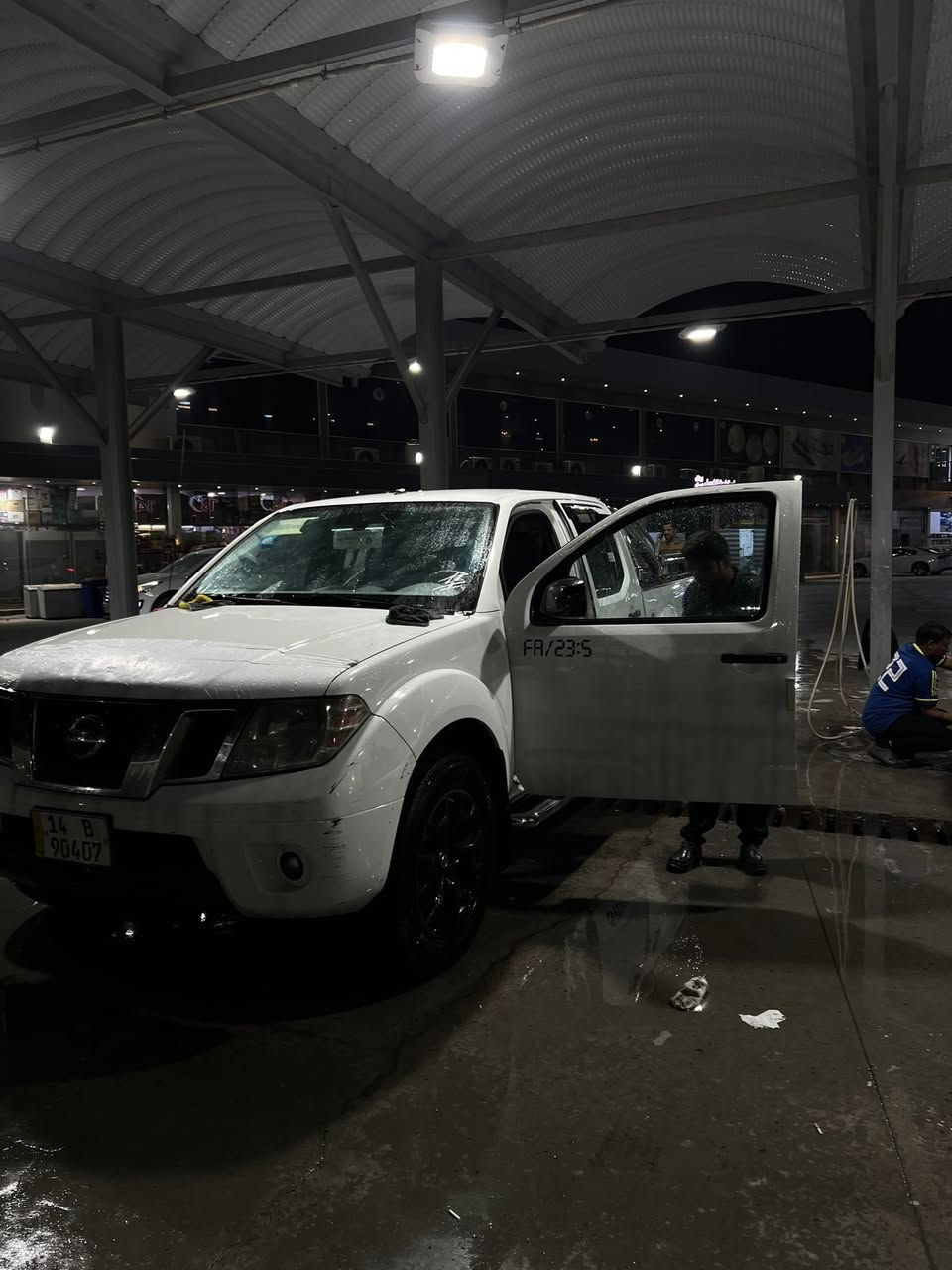 سلام عليكم نيسان فونتيره أمريكي 2018 رقم بصره رقم جديد دولي باسمي تحويل ثاني يوم سياره ضرره باب خلفي مصلح سياره 4x4 مكينه 4000 كير اوتماتيك سياره جديد ما شالله دوخل جديد كير ومكينه كفاله ما ماشيه85 الف الفور ويل ملغي حداده جديده تايرات تخدم تايرات جداد تبريد وتدفاء بل كراسي 5 راكب اكو ملاحضات زغيره عله البدي موقع سياره معقل رقم
الهاتف ***********
السعر 150 وبيه مجال
