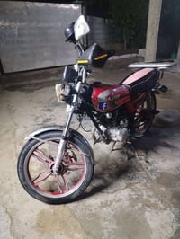 دراجه ايراني 2021 للبيع ماناقصها كلشي 450 وبي مجال 07804816365