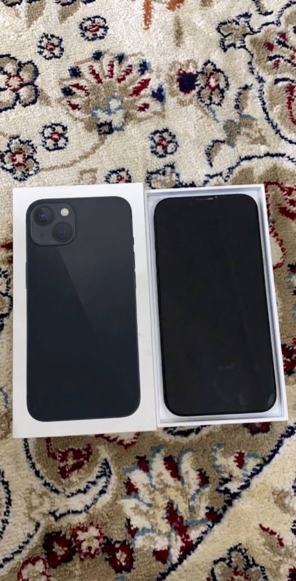 سلام عليكم  للبيع وليس للمراوس 📍.
phone 13 العادي 
ذ128GB . 

نضافة 99/100✅. 

ممفتوح  ولامصلح تفحص حاسبه😉✅. 

تلفون مال بيت 

بطاريه 78🔋. 

الملحقات🔥. 

كارتونه الاصليه ✅

كيبل شحن 🤍✨. 

فدوه اروحلك مايفيدك لاتراسلني ولا تكسر ميعجبك اعبر المنشور 

السعر 400 بي مجال بسيط.  

هـ***********
