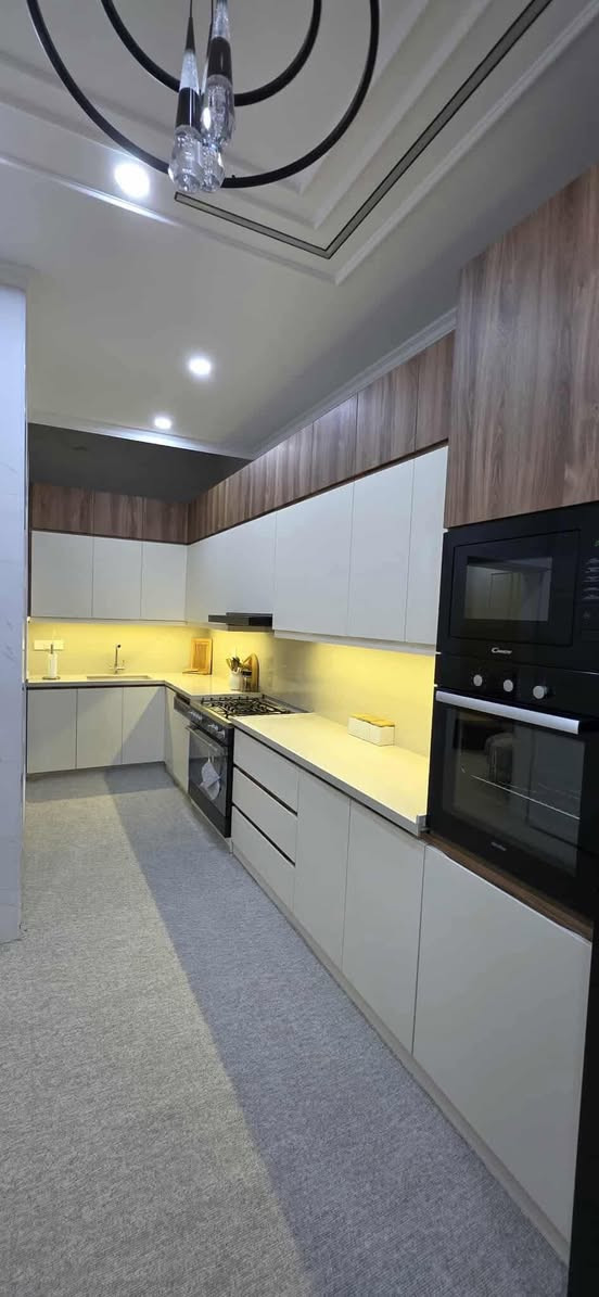 معرض كاكه مروان ..💯
لكافة انواع الابواب القاصة والابواب الداخلية نوع عظم والمطابخ والشبابيك والمحجر
*  تصاميم عصرية تناسب ذوقك واختيارك مع تصاميم حسب الطلب 
*ضمان في المتانة والرصانة والقياس المناسب 
*امان عالي و مقاومة للعوامل الجوية 
#معرض كاكه مروان وجهتك الافضل لبيت استثنائي 🫰
العنوان : الديوانية -طريق الحولي -الجامعة -مجاور فيرست مول  من الساعة 8 صباحا الى 10 ليلا
بأدارة  سجاد الخفاجي 
للتواصل :مراسلة الصفحة او الاتصال 
***********
واتساب ***********
