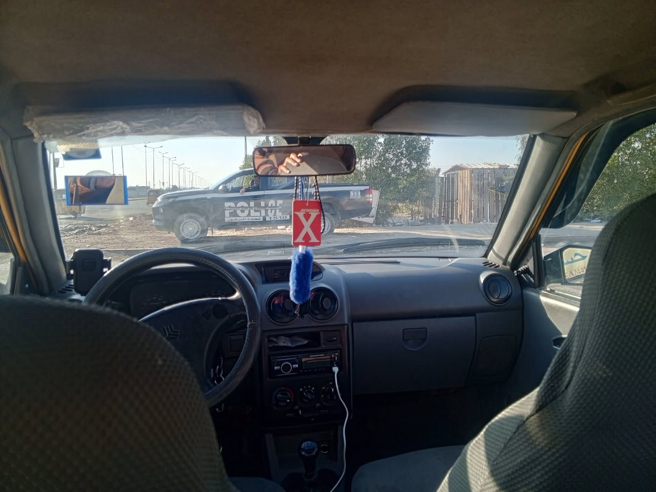 السلام عليكم سايبا 12 كير ومكينه خير من الله  سياره الكشر حلو مثل ما  بل صوره بيها ملاحظات قليله وتعال شوف بعينك سياره صدر جديد دبلات جدد تخم بولبرين  اصلي الله شاهد ألماني سياره رقم انكليزي بأسمي مصفره هيئه وغرامات شرط التحويل   عارضها ب٣٠ وبيها مجال
مكان بغداد الحسينية رقم الهاتف ***********
