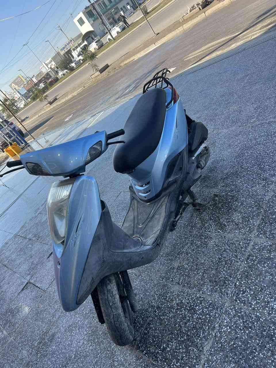 بريز للبيع 2007
دراجه نضيفه كلش مابيهه اي نقص 
محرك بلادي ايشي ممفتوح بي صوت مينسمع
خرسه الدراجه كهربائيات كلهه شغاله 
سلف هندر تشتغل نكره 
دبلات جديده 
السعر 625 
رقمي ***********
بغداد
