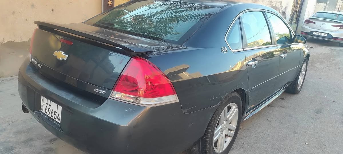 سلام عليكم للبيع شوفرليت امباله ٢٠١٦ وارد امريكي 
 حادث موضح بسونر  السياره  والصور موجوده  السياره جاهزه وجديده بلادي وكلشي شغال المحرك 3.600 ما مفتوح وجديده 
 رقم بغداد باسمي مكان بعقوبة حى المصطفى   
   ***********      سعرها ١٠٥$ وبيه مجال
