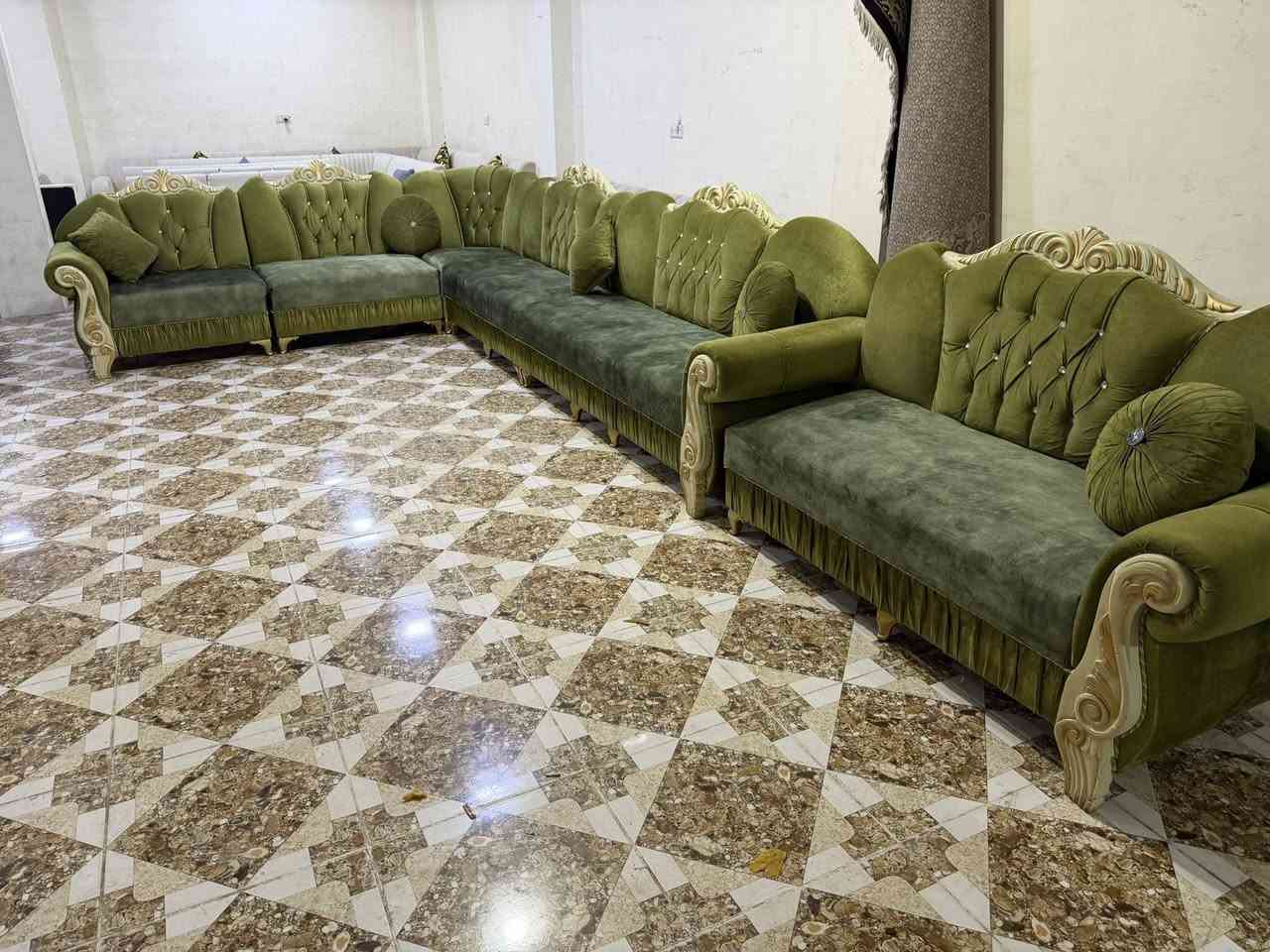 ئةم قةنةفةمةليكيية 
بؤفرؤشتن ١٤نةفةريية 
توركيية بيعيبة بةلوكي ماوةتو 
ژم***********
شوين كةلار
