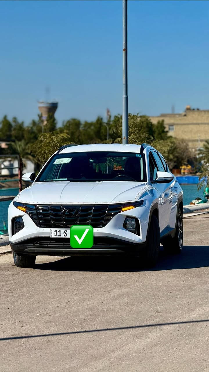 سلام عليكم 
Hyundai Tucson
موديل 2023
كفالة عامة عدة هذ  الشخط الي بل دعامية 
موصفاته :
بصمة 
دخول ذكي 
سايد بريك 
دكمه داخلاسود مطعم 
 ويل 18 
حساسات اماميه خلفيه
 كشنين كهرباء
 كامره دواره
 تحكم استيرن 
تبريد قطعتين 
مري شفط 
شاحن واير لس 
شاشة ايباد 
للاستفسار
***********
