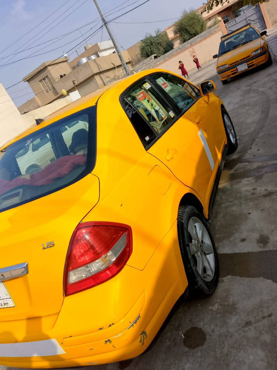 السلام عليكم نيسان فيرسا 2010 ضررها بس بونيد امبدل والباقي مكفول وبي دفتر بانزين ونقابه مصفره السياره كل عيب مابي محرك شرط وكير شرط وتبريد سياره اي عيب مابي سعر 63وهذا رقمي ***********
