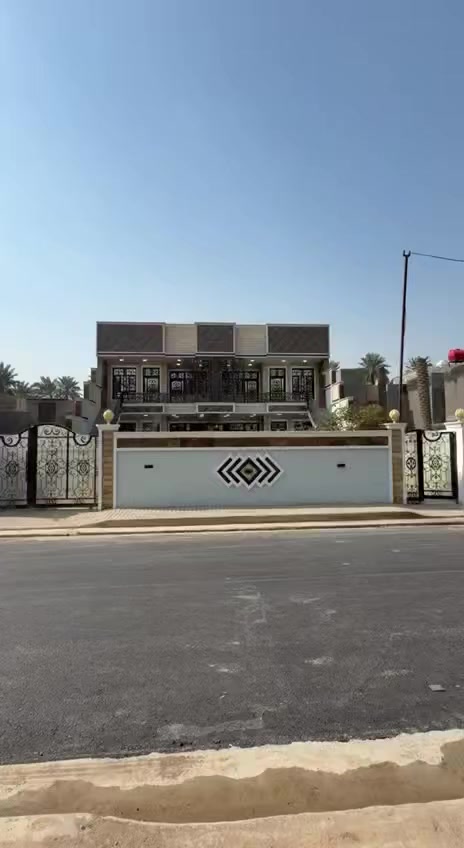 🔱 لـلايـجـار دار مـسـاحـة 500م فـي الـدوره 🔱
#يـتـكـون_مـن_اربـع_وحـدات_سـكـنـيـة
#مـسـاحـة_كـل_وحـدة_سـكـنـيـة_130م

#تحـتـوي_كـل_وحـدة_سـكـنـيـة:
    ( صاله / مطبخ )
( غرفتين نوم / خدمات )

⚜️الـمـوقـع: الدوره مقابل مدخل الشرطة شارع ابو خمره 
⚜️الـسـعـر: مليونين و 500 الف .. شـهـريـاً 

_______________( #للإستفسار )_______________________
#الأتصال على الارقام التالية:

📞 ***********

📞 *********** 
                                        
او زيارة #مكتب أبو أيهم السلطاني للعقار و البناء و الديكور
#موقعنا السيدية_شارع الضباط مقابل لحوم جويلي
__________________________________________________《نستقبل عروضكم البيع و الايجار ما عليكم سوى الاتصال بنا 
متوفر واتساب او زيارة مكتبنا و اهلاً و سهلاً بكم 》

...#نعمل لخدمتكم #لضمان عقاركم...
