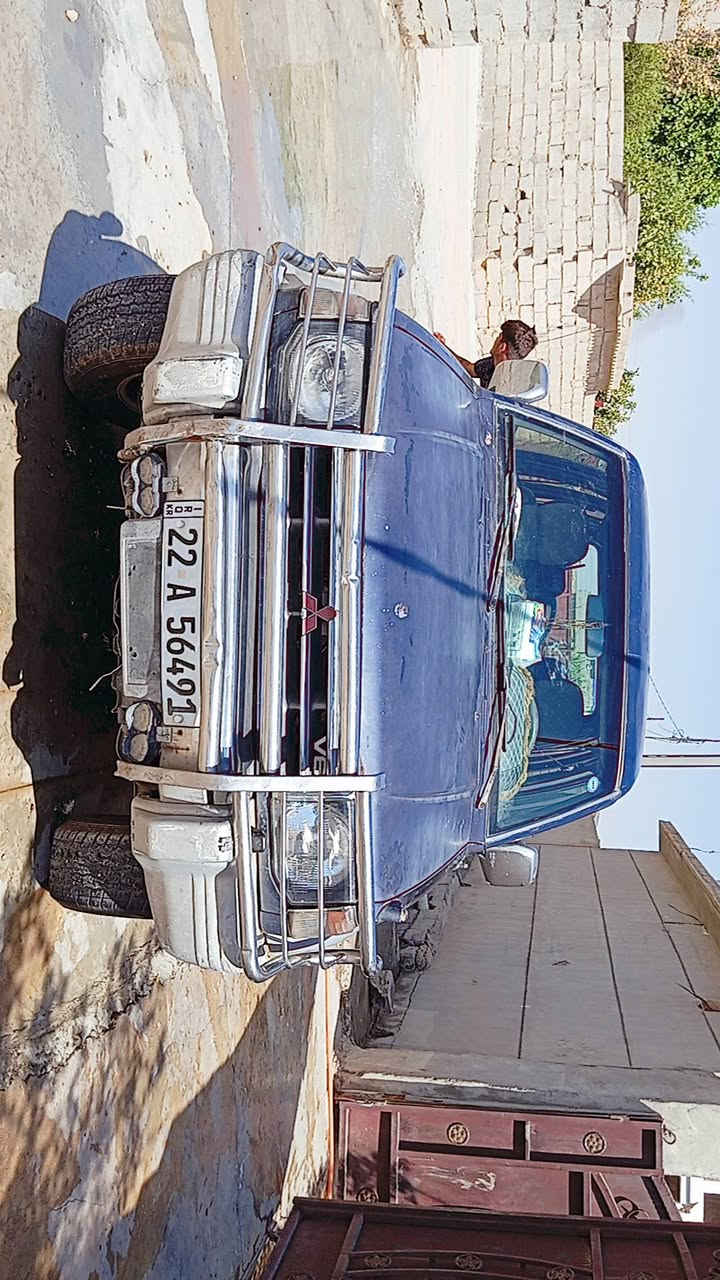 سلام عليكم للبيع ميسي بوشي باجيرو موديل 1994  محرك بطه ثنين ونص سياره جاهزه ونضيفه رقم اربيل  شرط التحويل  سعر عل خاص  ***********
