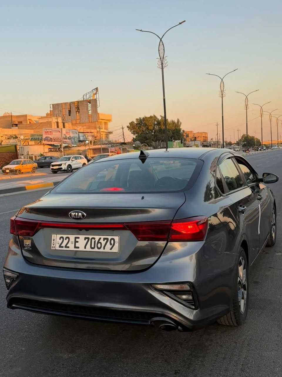 سلام عليكم فورتي 20 وارد أمريكي  ضرر تخريب 
كير ومكينة بشرط كفالة  السيارة بيهة  بس جاملغ الخلفي  بي تعمير خفيف صبغ 4قطع
ابيع حزام احسن الغود شواصي تكم كفالة بجم كبس
السعر 110بيهة مجال  *********** 
العنوان بغداد
