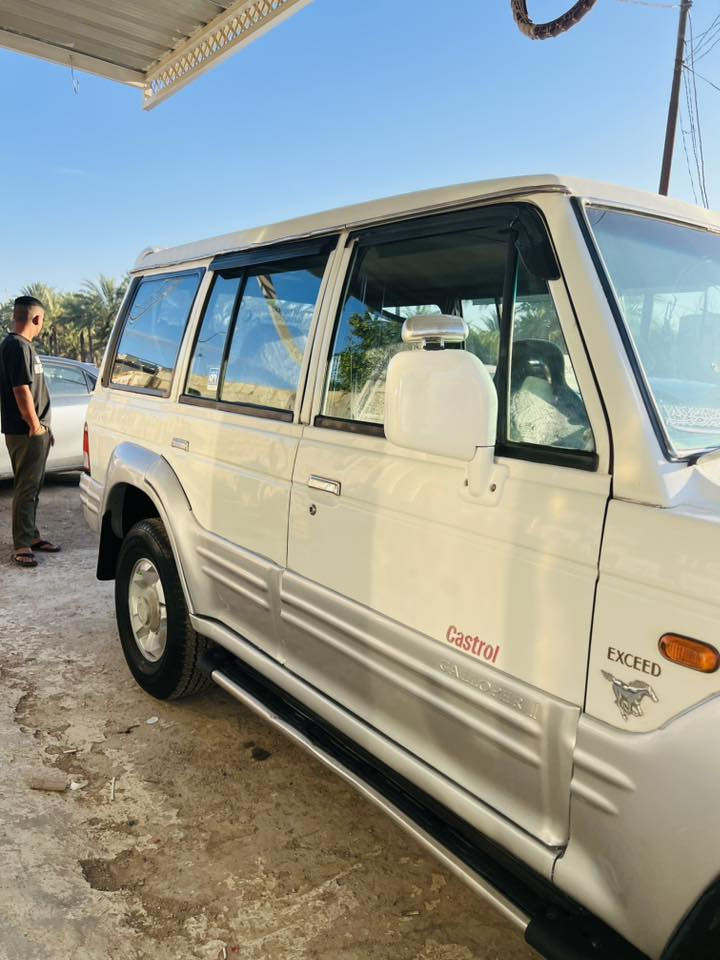 يونداي كالوبر موديل 2002
السعر: 65 بيهه مجال 

رقم سليمانيه الانكليزي سنويه ل27 تحويل ثاني يوم 
محرك بانزين كير عادي كير ومحرك كفاله 
صبغ جامرلغ خلفي فقط تخم تاير جديد 
كهربائيات كامله مسويله ادامه كامله بلكات نوزلات فيت بم 
سياره كامله ربع ماتصرف عليها
مكان السيارة ديالى 
للاستفسار***********
