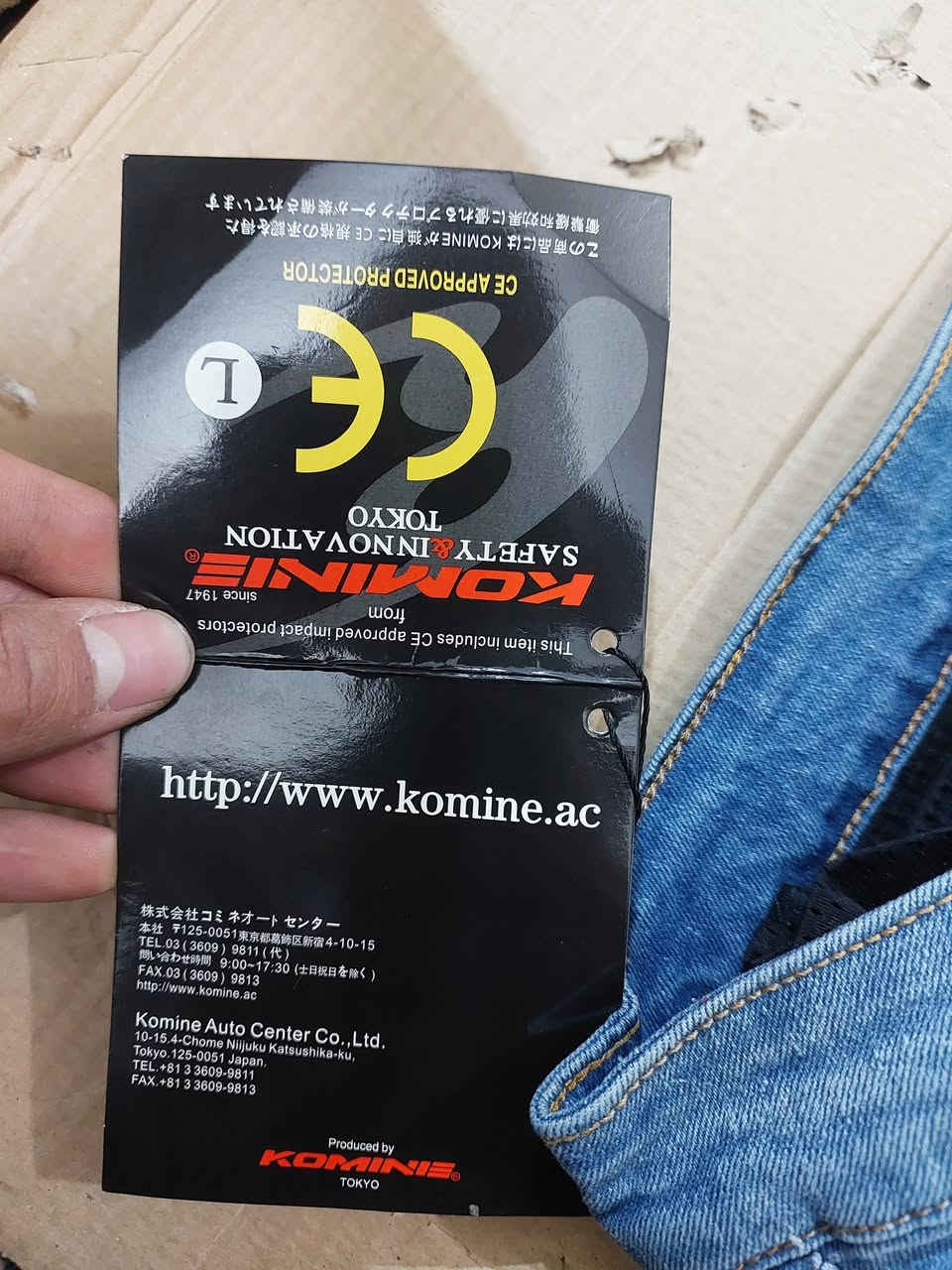 بنطرون سيفتي شي راقي جديد ماملبوس سعر 20 الف فقط توصيل موجود


**إذا كنت صاحب هذا الإعلان وتريد حذفه لأي سبب، رجاءا أرسل رسالة إلى الدعم الفني**