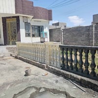اسلام عليكم يوجد قوالب حدائق وقدميات لليجار رقم 07801557206