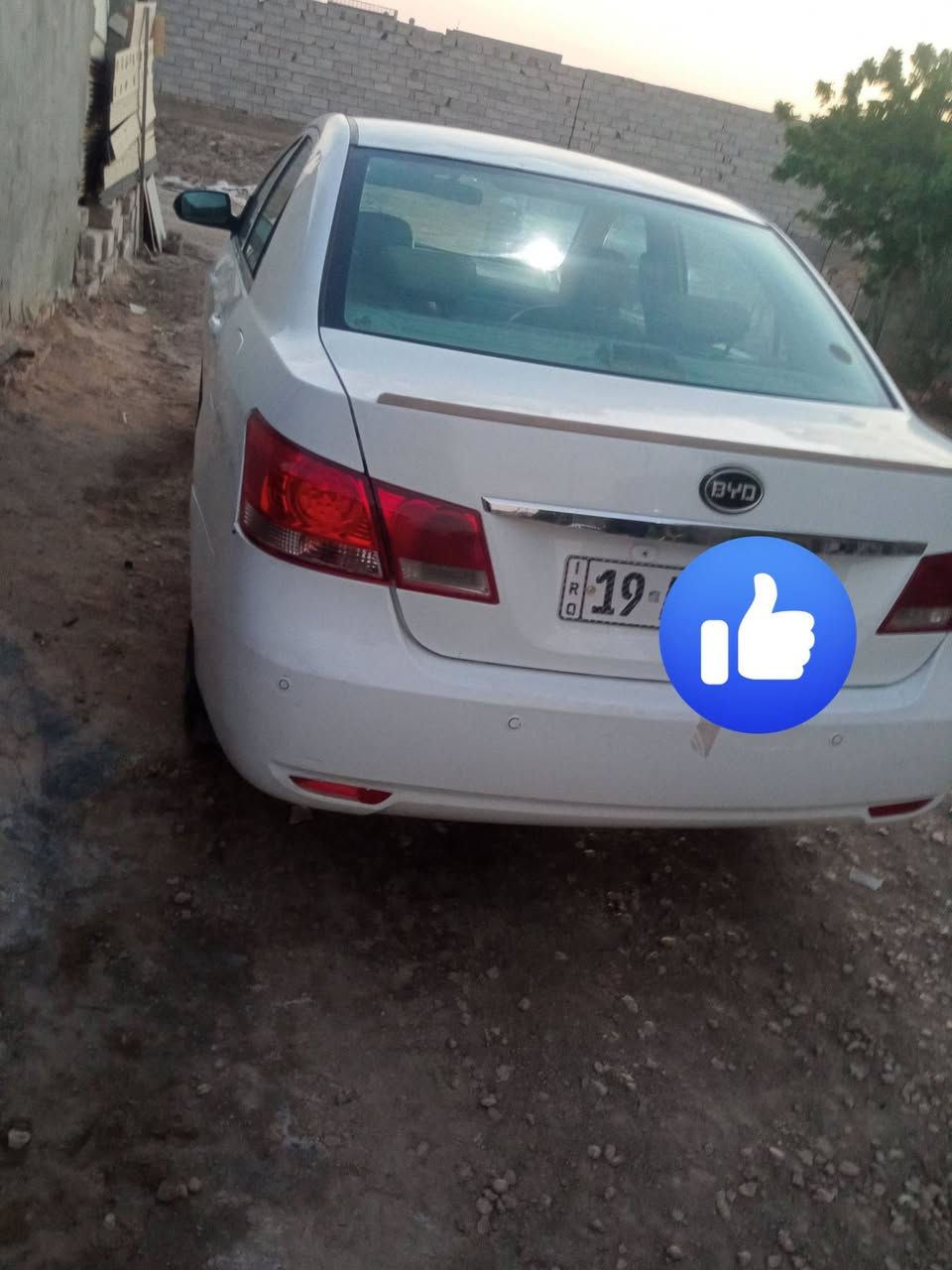 السلام عليكم بيوايدي ٢٠١٣ للبيع كير عادي مكينه تبريد حداديه مكفوله عدا طخه بلباب الخلفي الي موضحه بلصوره رقم كربلاء انكليزي سنويه ٢٠٢٩ تحويل مباشر تخم تاير فتحه سقف اشاير ترحيب بصمه مكاني الحله البكرلي السعر 53 وبيها مجال م***********
