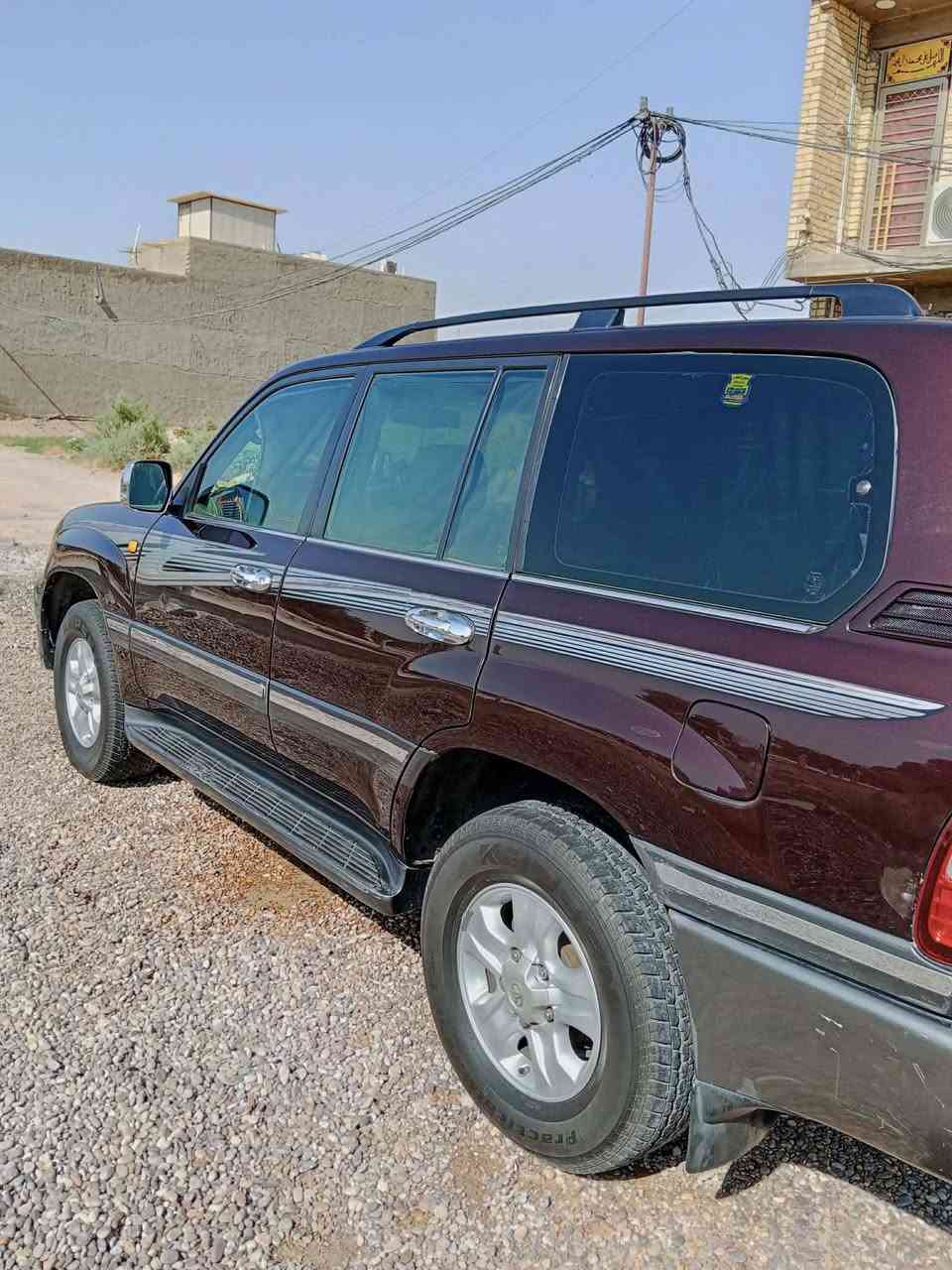 السلام عليكم ورحمة الله وبركاته
لاندكروز لون ماروني 2006 VXR
مواصفات لكزس 8 سلندر 
مكينة كير خير من الله تخم تاير جواها 
تبريد شغال جميع القطع

سعر 175 وبيها مجال

مكان: بغداد حي التراث قرب تقاطع درويش
***********
