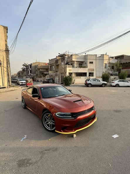 السلام عليكم...
مكاني بغداد 
دوج جارجر R/T سوبر تراك باك 
وارد امريكي 
الموديل : 2022. (امريكي).
ممشى :23mi
المحرك : HEMI . V8 5700
الرقم : بغداد الجديد 
بيها قطعتين جاملغ عكس السايق ومرجع بلادي
والبنيد مبدل يعني صبغ قطعتين
بدون لغود وبدون شواصي
السيارة مبرمجه على ايد مصطفى ايگل🚀
سيفتي وتفريغ ونغمتها حلوه
عليها ادامه كامله 
وولف حماوه ريسنك
بدون اي نقص 
عليها تخم تاير جديد اصلي ياباني 
السيارة نهائيآ ما متعوبه و على ايد وحده 
المواصفات : 
رادارات  جانبي فول
نقاط عمياء
تشغيل عن بعد
مقاعد خزن وضعيات (ميموري)
كاميرا خلفية
حساسات . 
ويل قياس 20 أنج . 
سستم صوت ALPINE . . 
مقاعد حضن جلد وكنتارا كهربائية . 
المقاعد الأمامية تبريد وتدفئة .
المقاعد الخلفية تدفئة . 
شاشة كبيرة قياس 8.4 أنج . GPS .
ستيرن كهربائي . 
تدفئة ستيرن . 
جناح خلفي ، 
مرآة معتمة للضوء 
وضعيات قياده
مرآة قلابة وباقي مواصفات الـR/T المعروفة
للاستفسار...
***********
