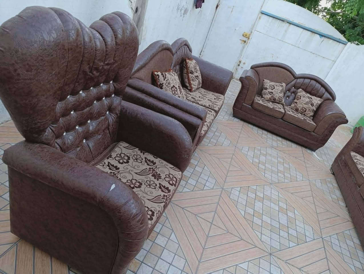200ومامەڵەچەمچەماڵ


**إذا كنت صاحب هذا الإعلان وتريد حذفه لأي سبب، رجاءا أرسل رسالة إلى الدعم الفني**
