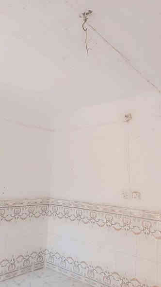 سلام عليكم بيت للبيع زراعي امامي بالاسكان الصناعي النزله الاولى مساحه 100متر*********** سعر48وبيه مجال
