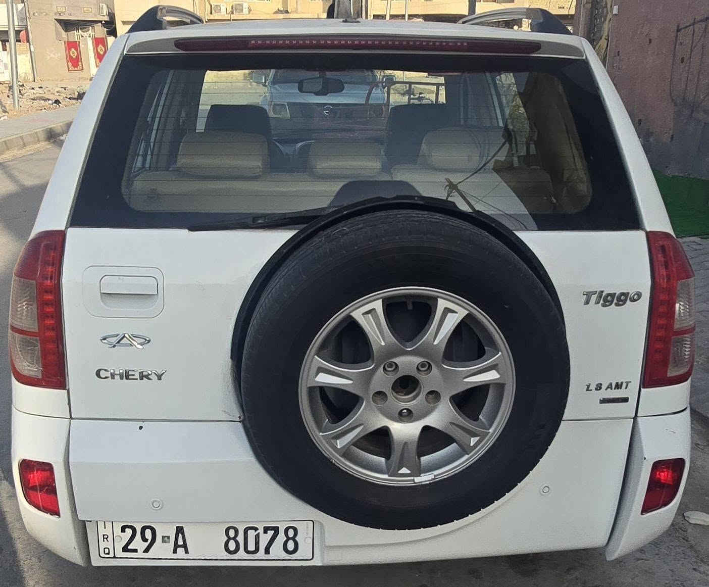 تحية طيبة
تيكو موديل 2013 

رقم ميز واسط تحويل مباشر 

كير محرك ابلادي كفالة

كير كهرباي 

صدر امامي خلفي جديد 

تخم تاير جديد 

مكفولة من الظربه وصبغ 

تبريد تدفئه جاهزه 

كهربايات كلها جاهزه 

دواخل نظيفة كلش 

السعر المطلوب/55/وبيها مجال بسيط 

مكان السيارة بلكوت مركز مدينه 

الاستفسار اكثر اتصال على الرقم التالية 

/***********/***********/
