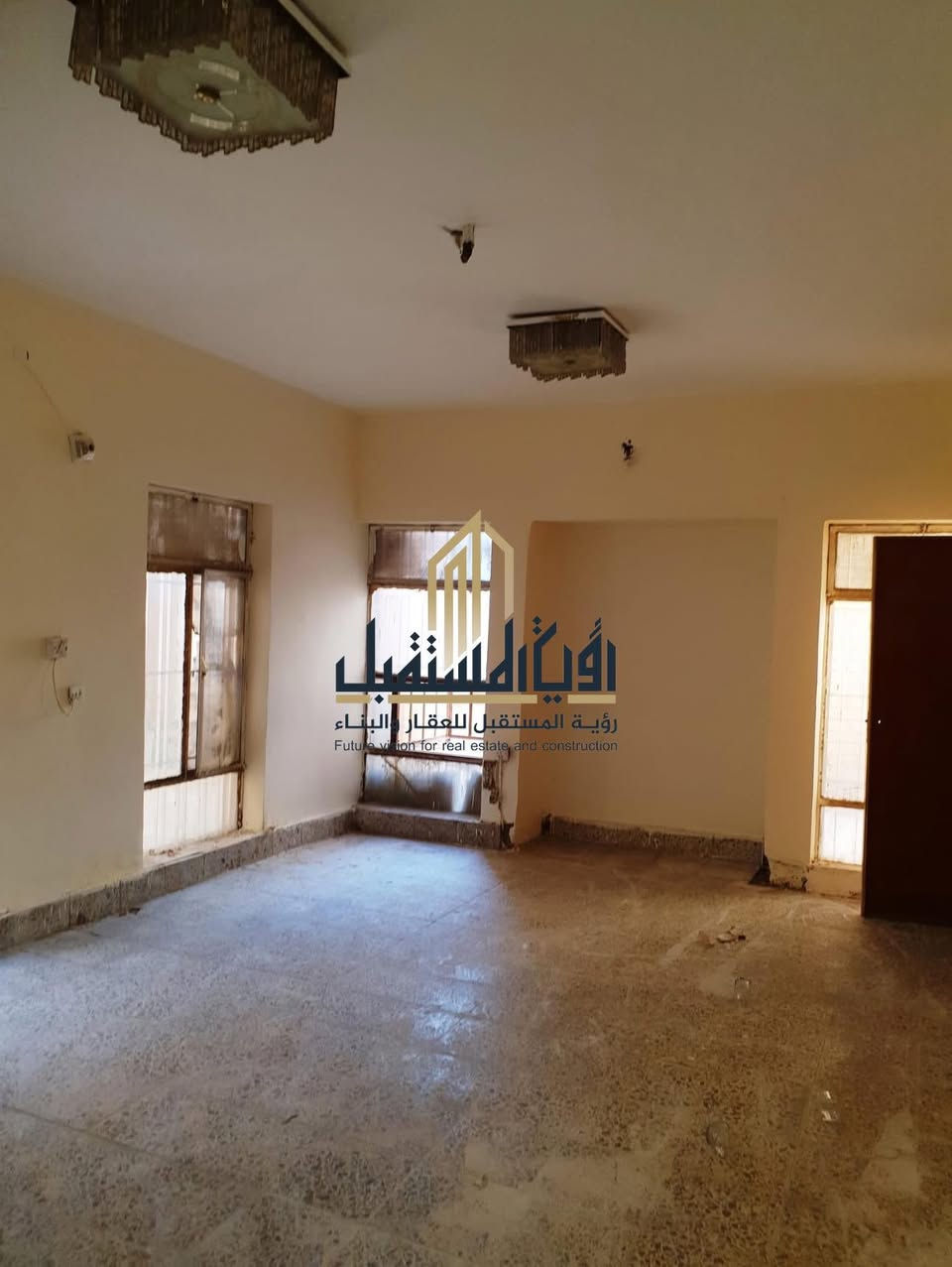 دار   للايجــــــٌار  
  

#آلمـــوقع  //  الكرامـــة خلـــف ماكســي مــول 

#المساحـــة // 300 م 

طابــقين    
 
#المحتويـــــات //

يحتوي على 5 غــرف  واستقبال  ومطبخ وهول ومجمع صحيات وكراج كبيـر  

🔻 سكنـــي او تجــاري 
  
___________________
#للاستفسار اكثر الأتصال آو واتساب:

***********

*********** 
____________________
🔻لمن يرغب في عرض عقاره للبيع أو للايجار طابو صرف او زراعي تجاري او سكني يرجى مراسلتنا
