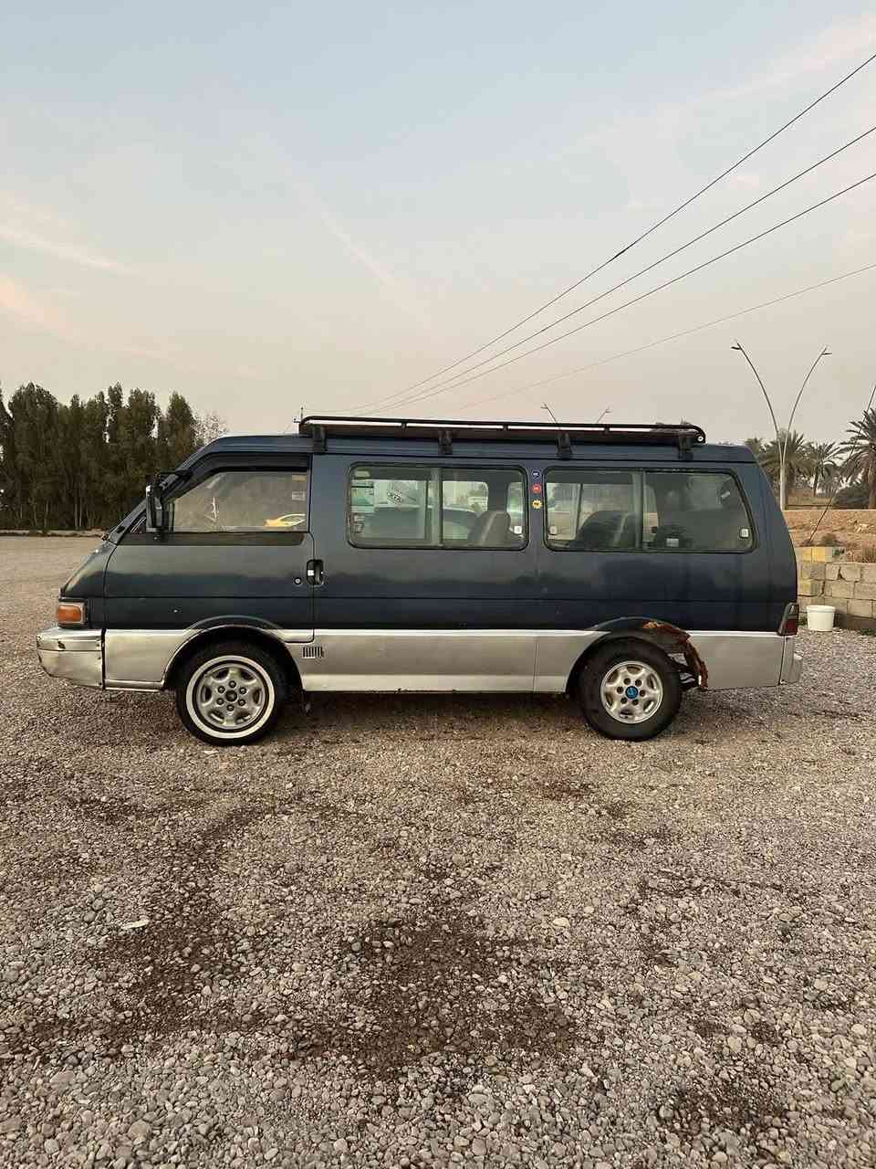 سلام عليكم ورحمه الله وبركاته اني مكلف بل نشر
سياره بسته موديل 1995 سياره خير من الله سياره 
مكانه ديالى بلدروز 
لاتصال ولاستفسار عله ارقم ***********
